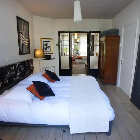 Bed and Breakfast B & B Eye Amsterdam *