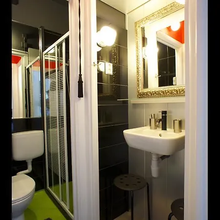 B & B Eye Amsterdam Amsterdam