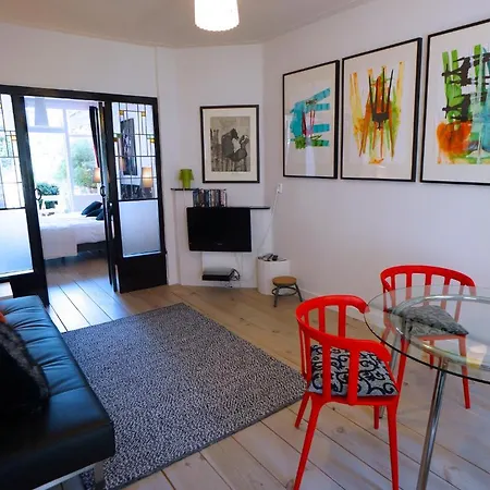 B & B Eye Amsterdam Amsterdam