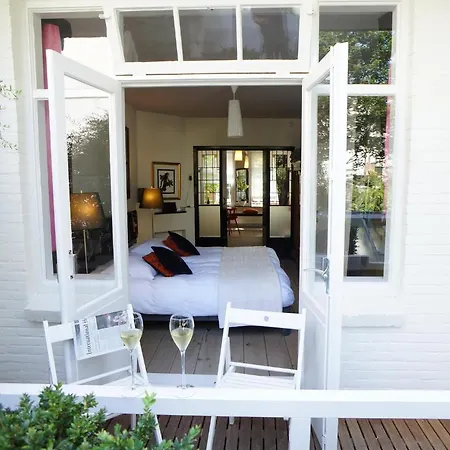 B & B Eye Amsterdam Bed & Breakfast *