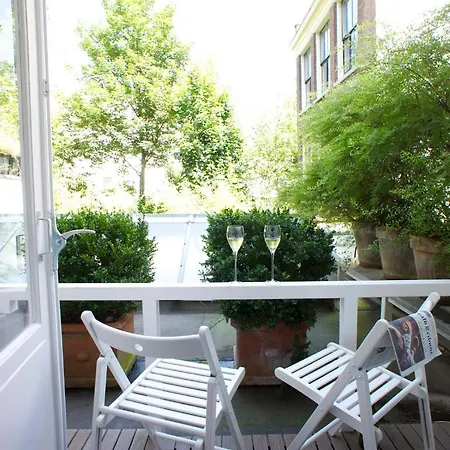 B & B Eye Amsterdam Frühstückspension