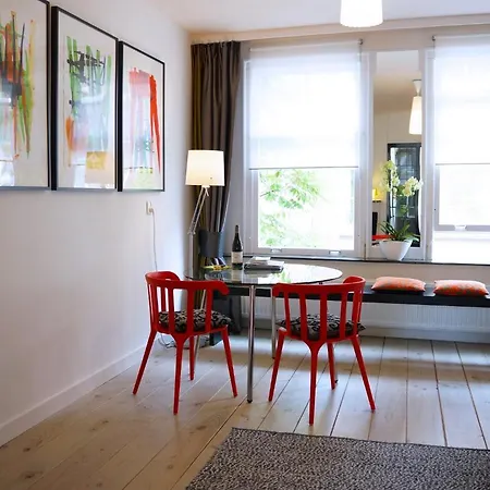 B & B Eye Amsterdam Bed & Breakfast
