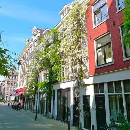 B & B Eye Amsterdam